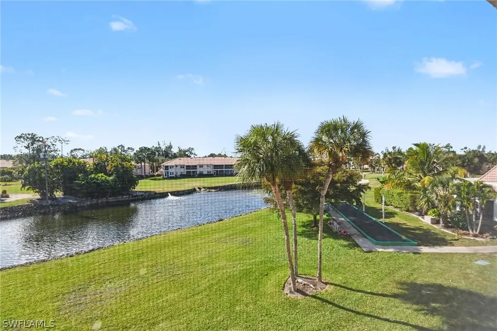 200 Forest Lakes Boulevard Naples FL 34105