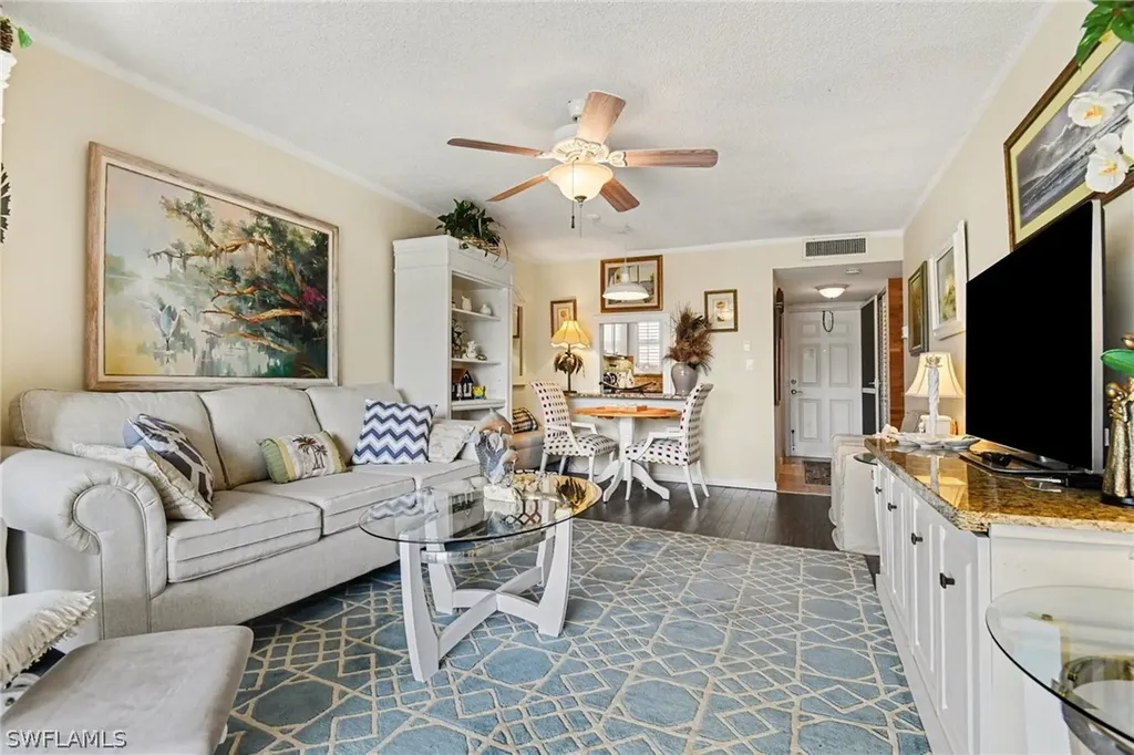 200 Forest Lakes Boulevard Naples FL 34105