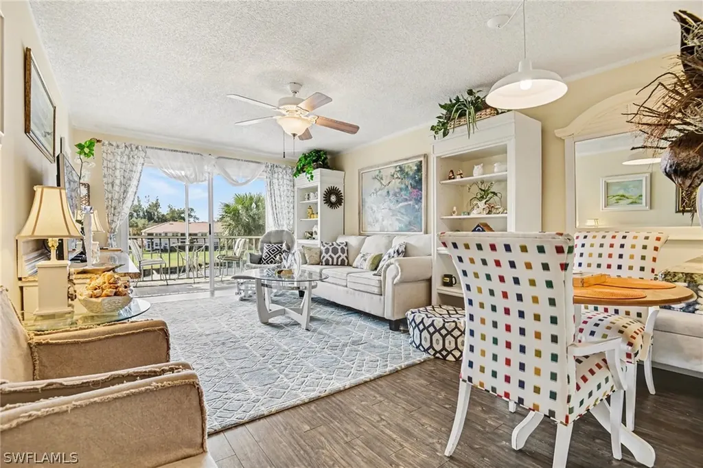 200 Forest Lakes Boulevard Naples FL 34105