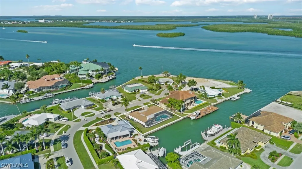955 Iris Court Marco Island FL 34145