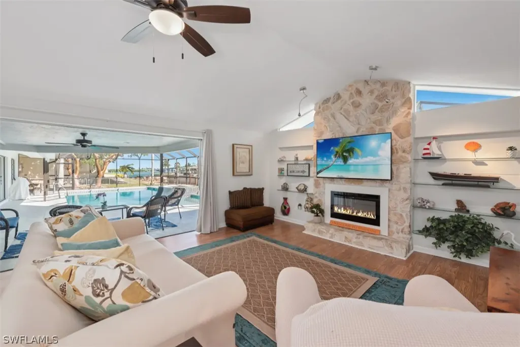 955 Iris Court Marco Island FL 34145