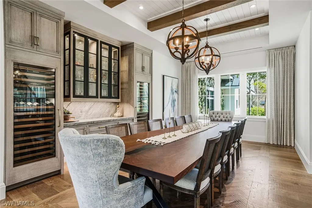 325 Cocohatchee Boulevard Naples FL 34110