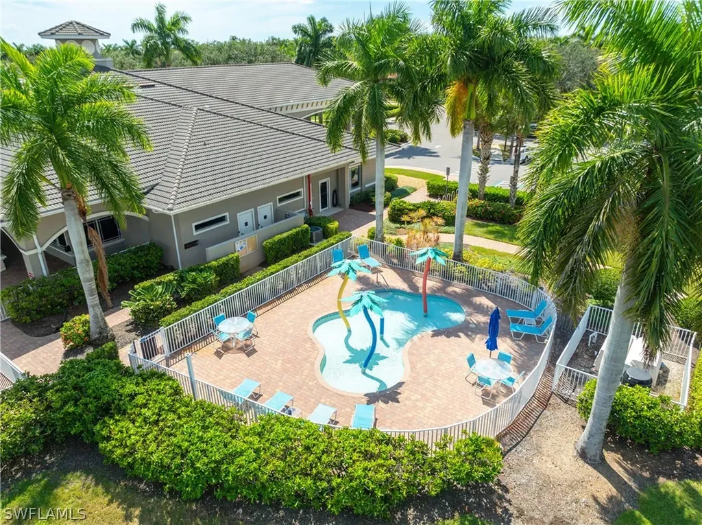 14488 Grapevine Drive Naples FL 34114
