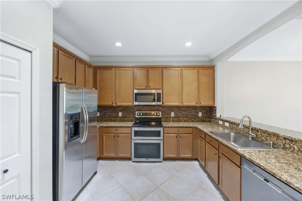14488 Grapevine Drive Naples FL 34114