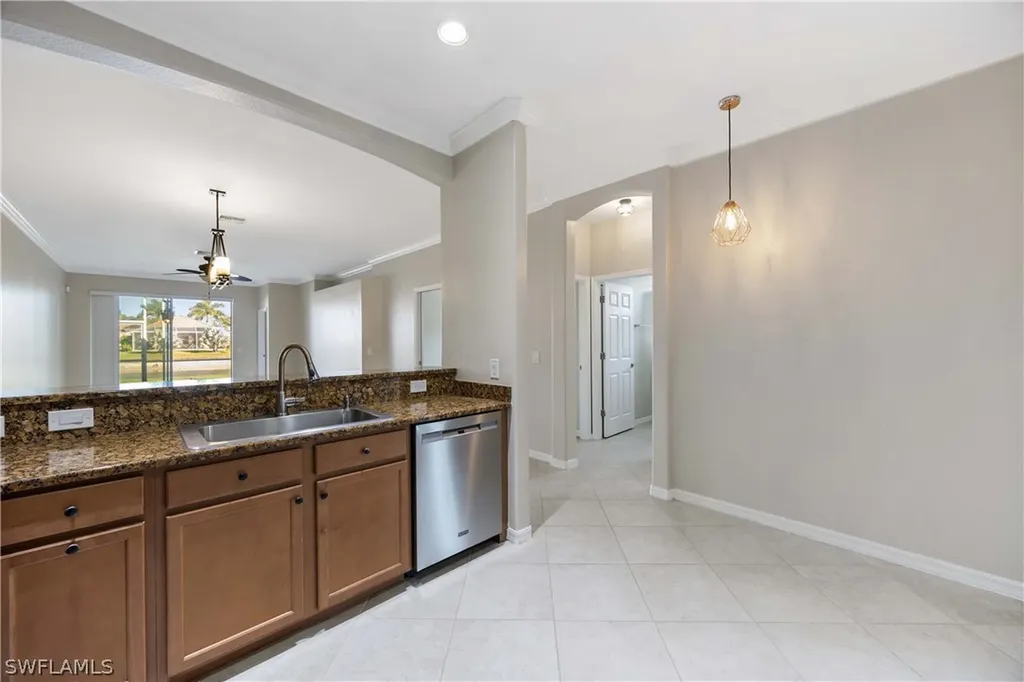14488 Grapevine Drive Naples FL 34114
