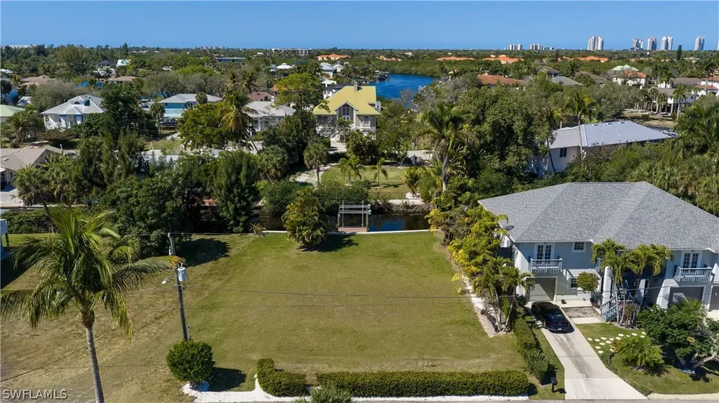 27257 Barbarosa Street Bonita Springs FL 34135