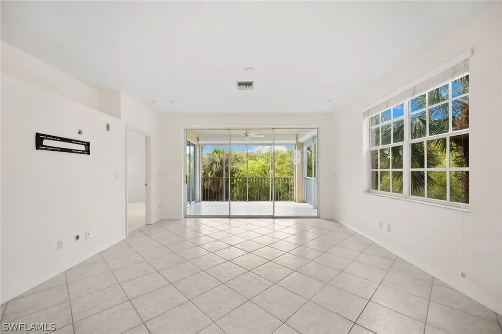 3471 Pointe Creek Court Bonita Springs FL 34134