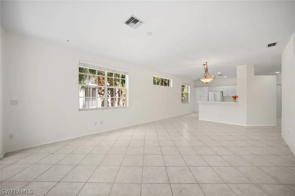 3471 Pointe Creek Court Bonita Springs FL 34134
