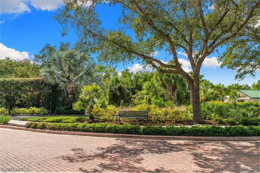 3471 Pointe Creek Court Bonita Springs FL 34134