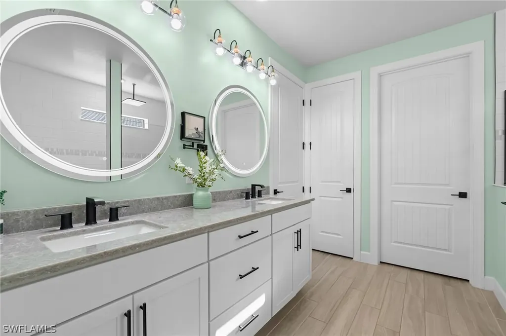 17019 Sunny Lake Court Alva FL 33920