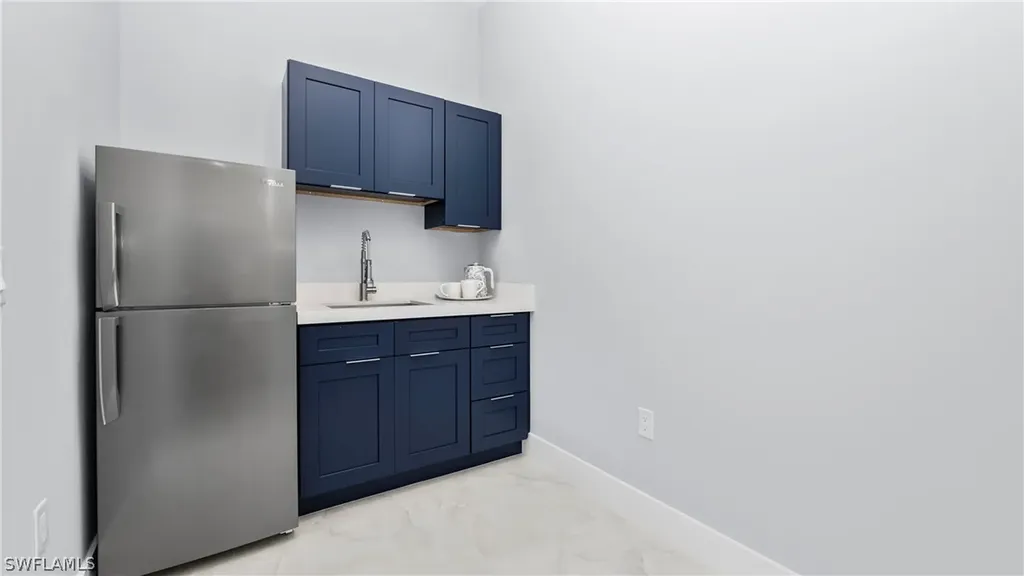 3335 66th Avenue NE Naples FL 34120