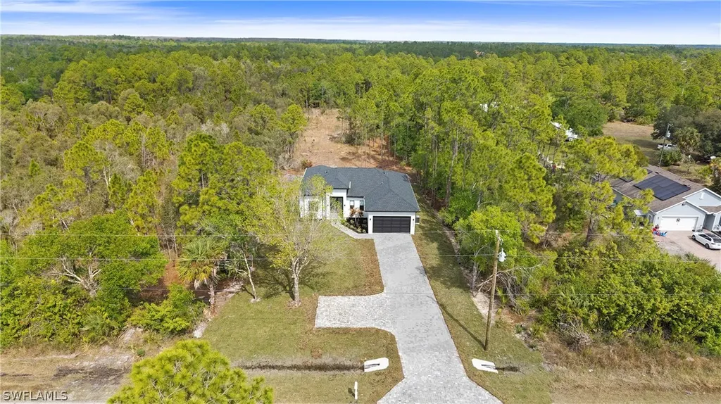 3335 66th Avenue NE Naples FL 34120