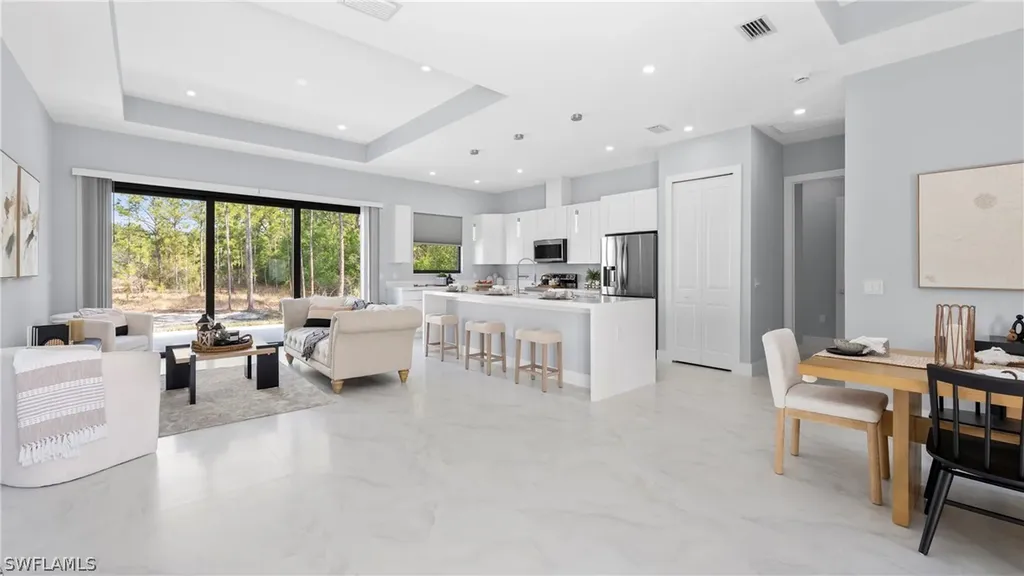 3335 66th Avenue NE Naples FL 34120