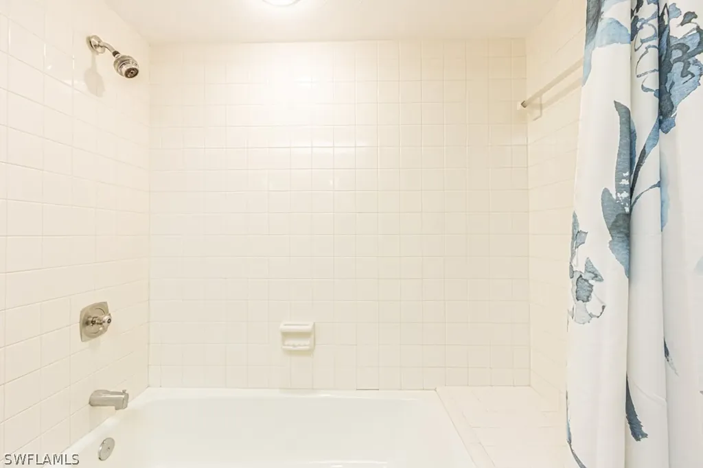 600 Misty Pines Circle Naples FL 34105