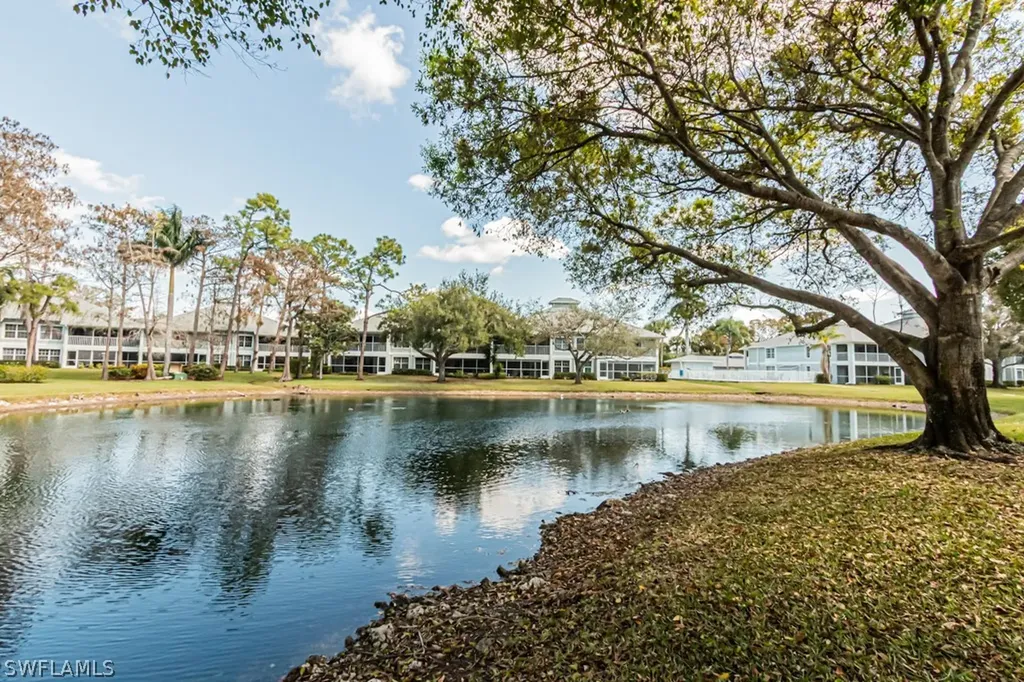 600 Misty Pines Circle Naples FL 34105