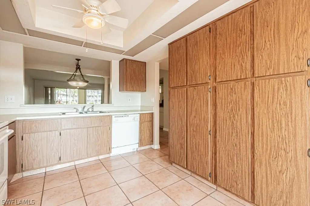 600 Misty Pines Circle Naples FL 34105