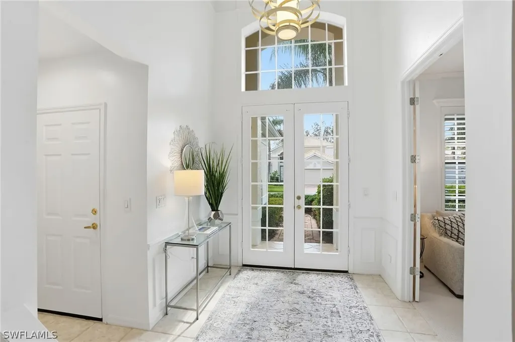 1737 Marsh Run Naples FL 34109