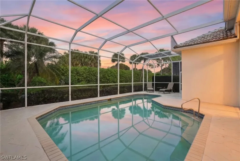 1737 Marsh Run Naples FL 34109