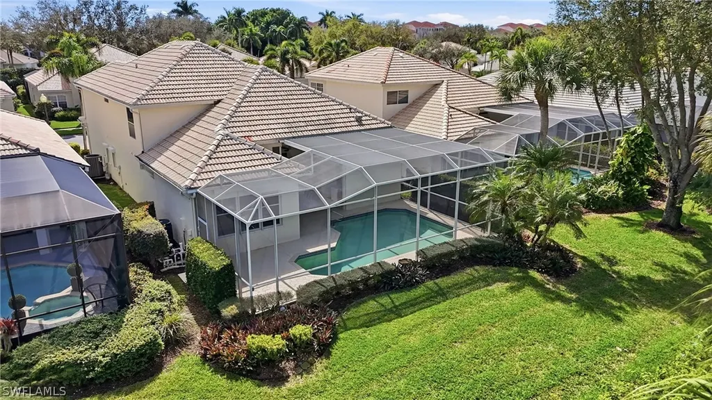 1737 Marsh Run Naples FL 34109