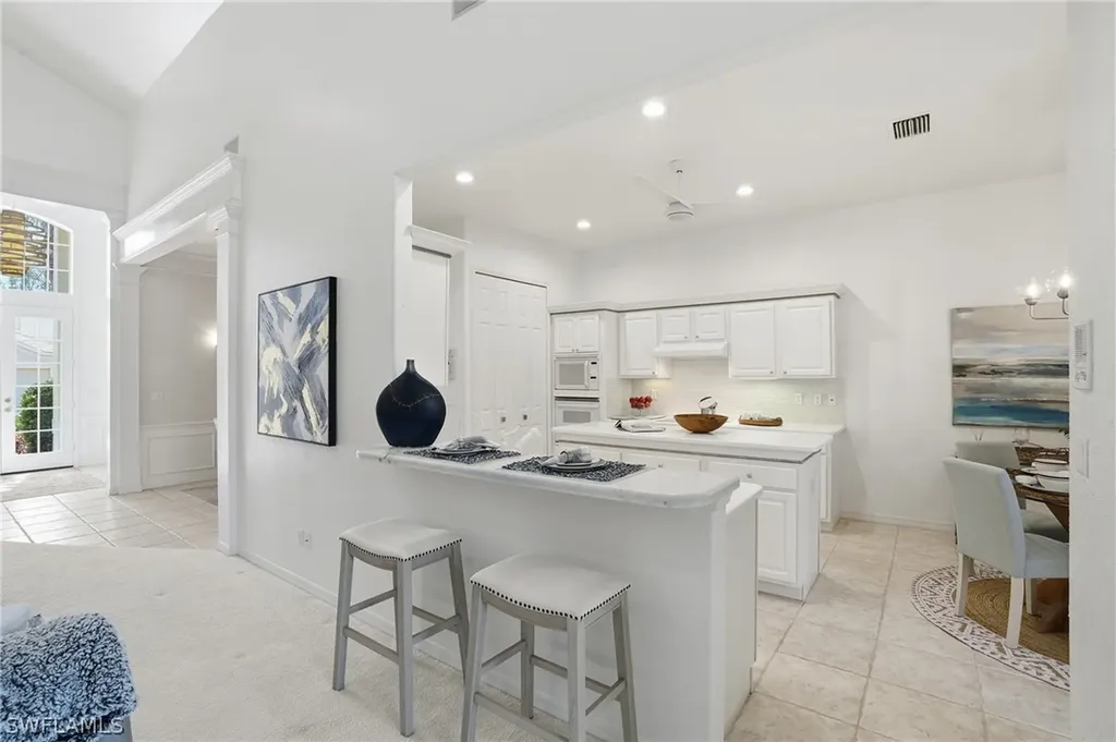 1737 Marsh Run Naples FL 34109
