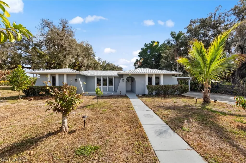 2232 Randolph Drive Fort Myers FL 33905