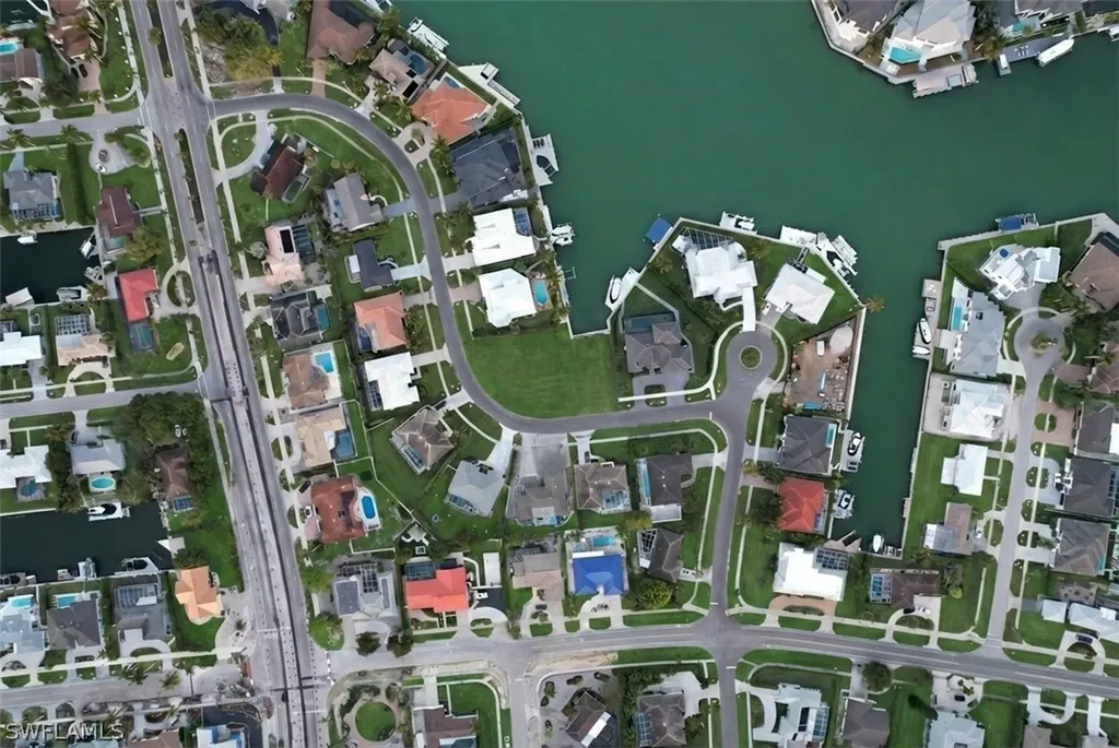 711 Fairlawn Court Marco Island FL 34145