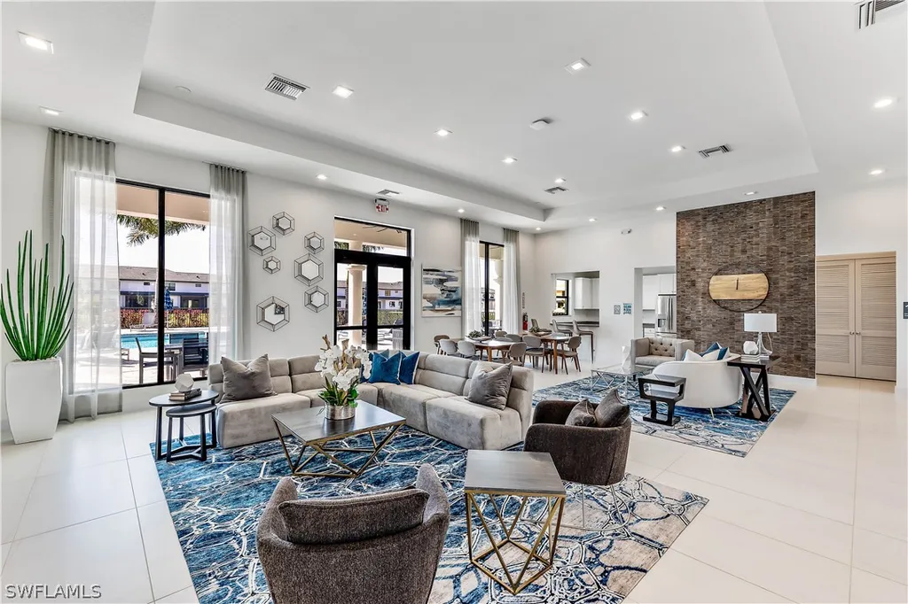 7344 Rockefeller Drive Naples FL 34119