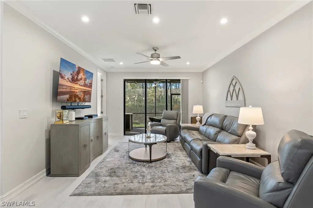 7344 Rockefeller Drive Naples FL 34119