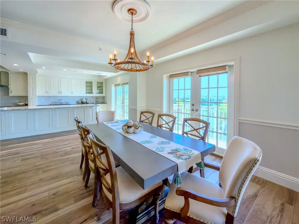 451 Bayfront Place Naples FL 34102