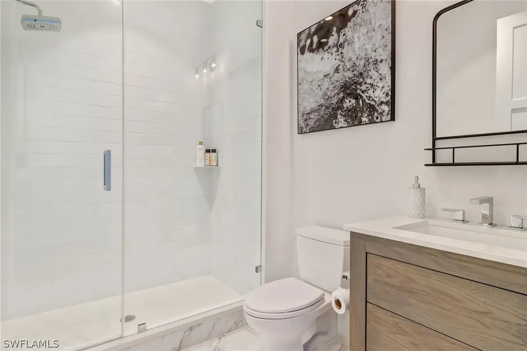 850 Central Avenue Naples FL 34102