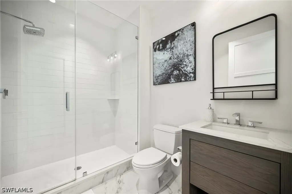 850 Central Avenue Naples FL 34102