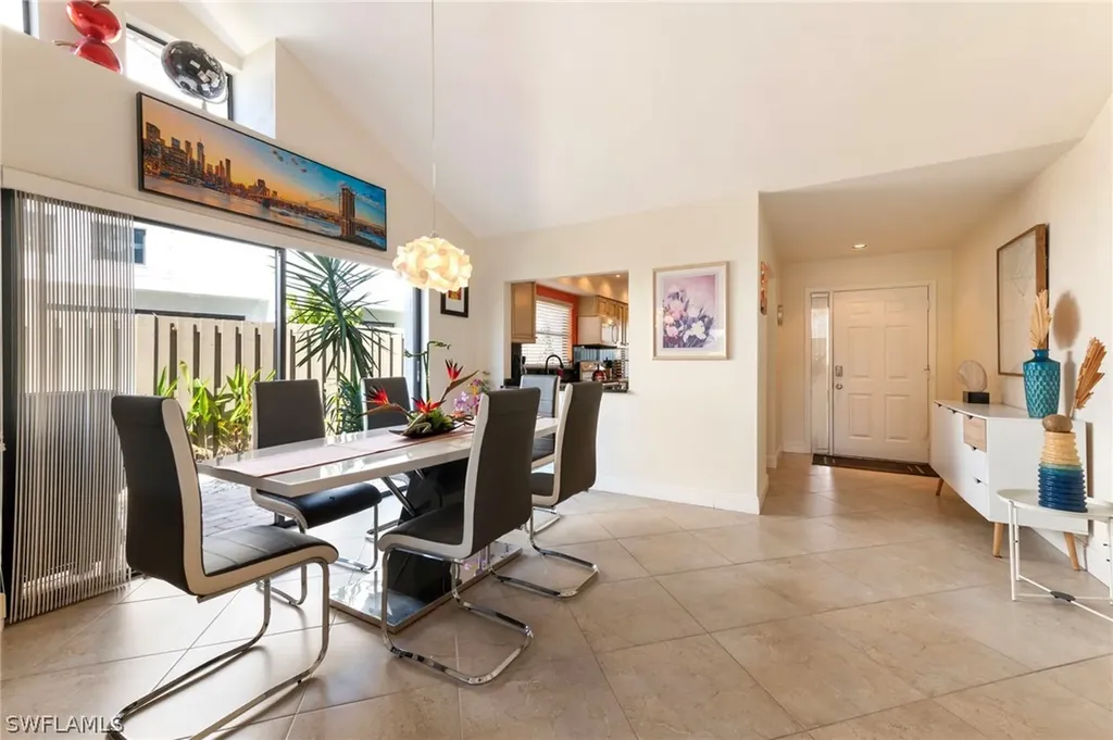 515 Beachwalk Circle Naples FL 34108
