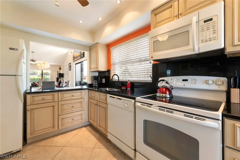 515 Beachwalk Circle Naples FL 34108