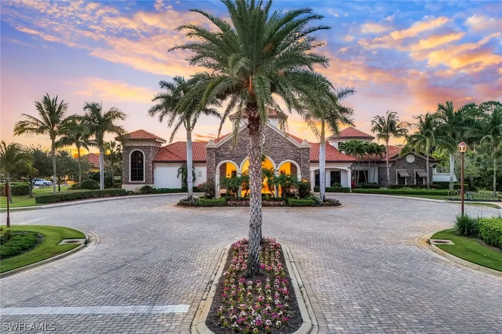 9590 Trevi Court Naples FL 34113