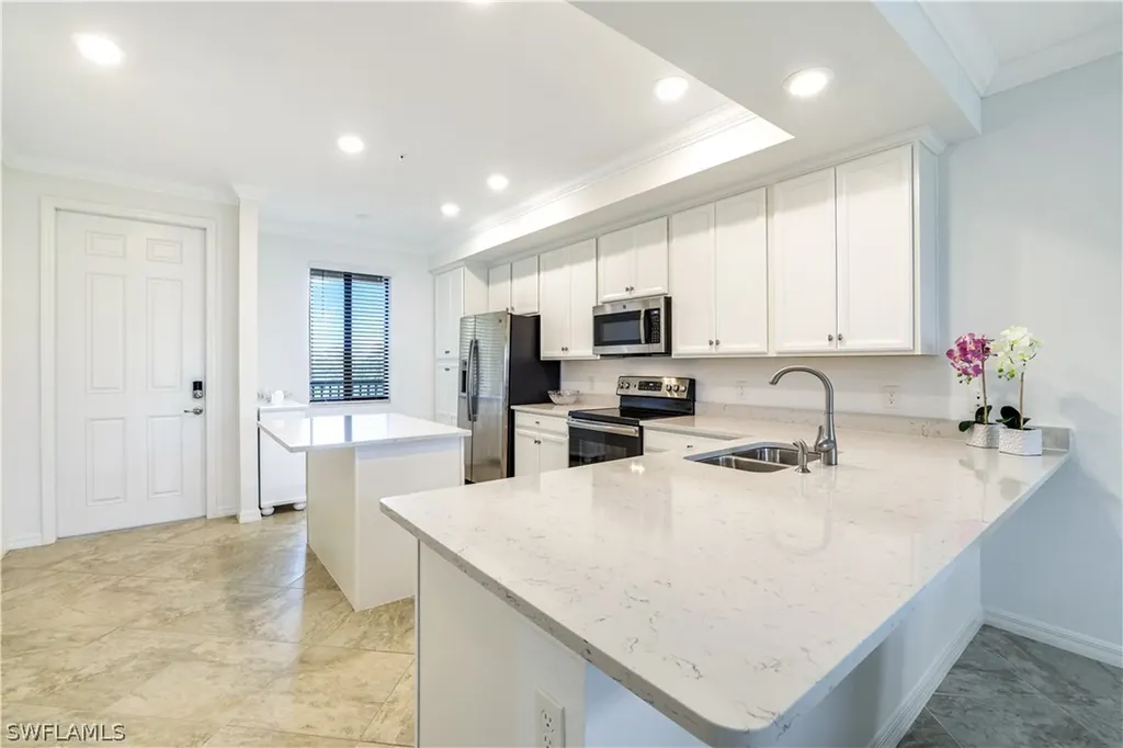 9590 Trevi Court Naples FL 34113