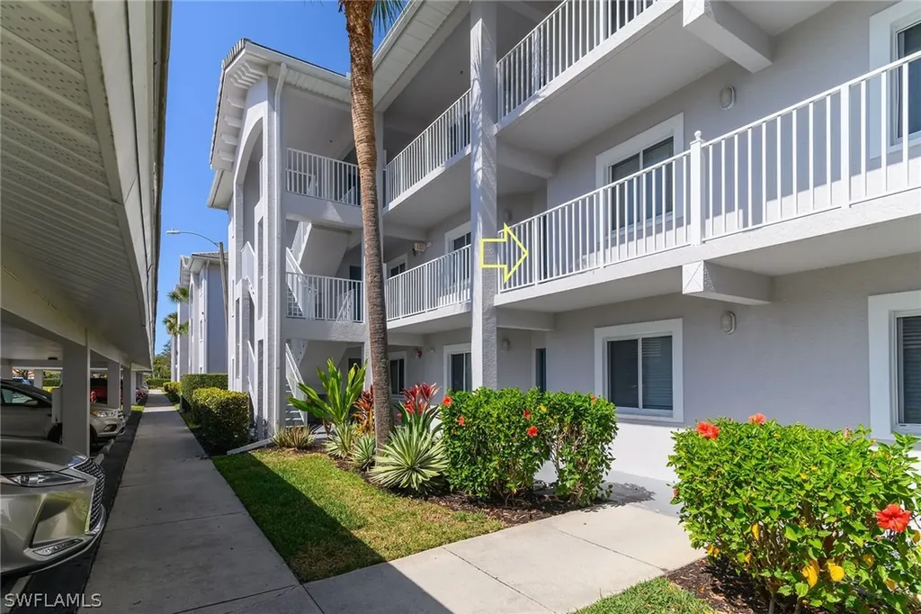 7835 Regal Heron Circle Naples FL 34104