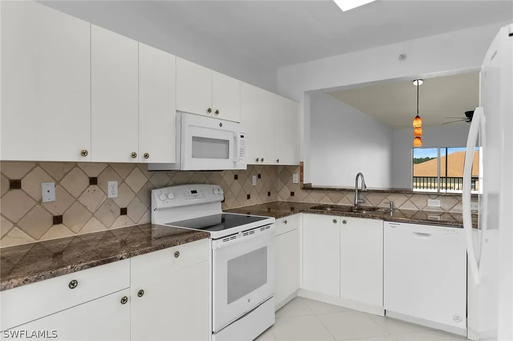 7835 Regal Heron Circle Naples FL 34104