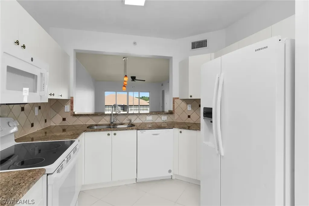 7835 Regal Heron Circle Naples FL 34104