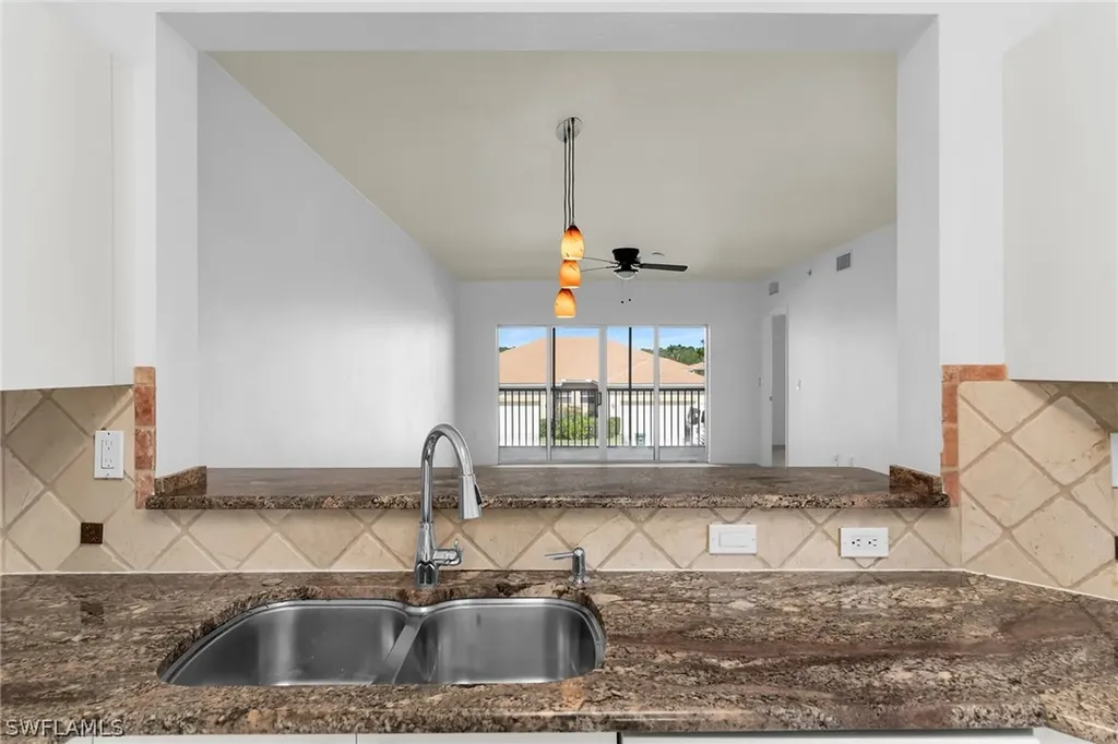 7835 Regal Heron Circle Naples FL 34104