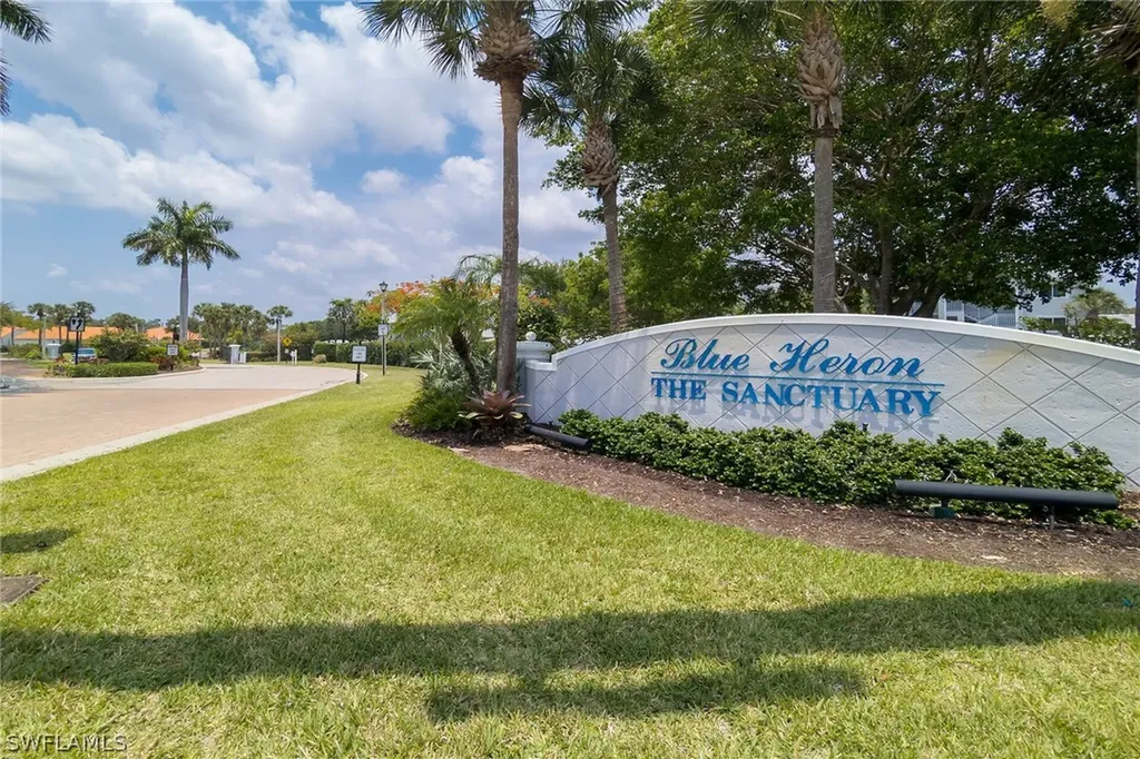 7835 Regal Heron Circle Naples FL 34104