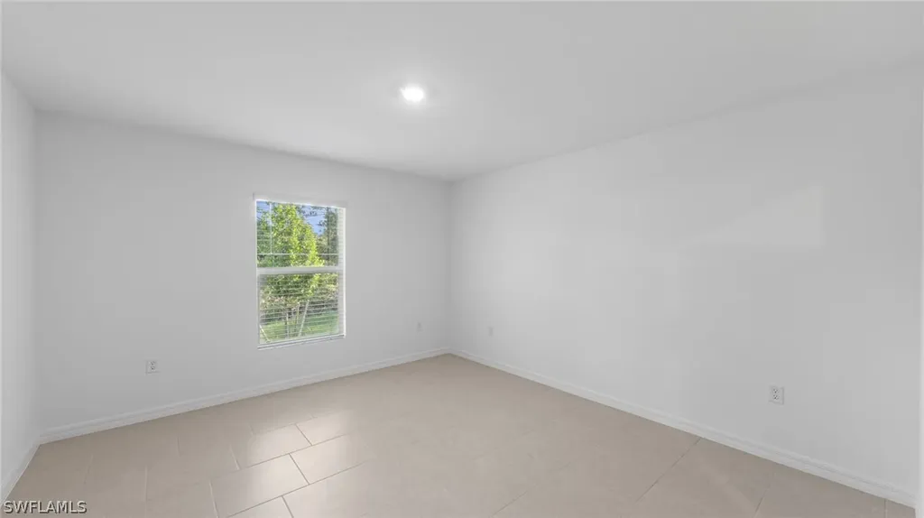 919 Sara Avenue N Lehigh Acres FL 33971