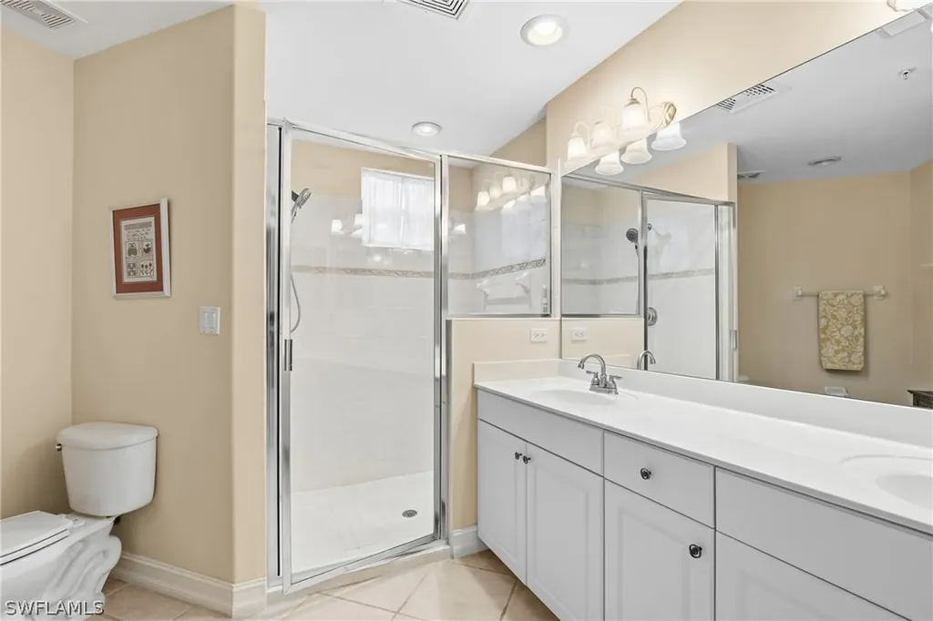 1672 Tarpon Bay Drive S Naples FL 34119