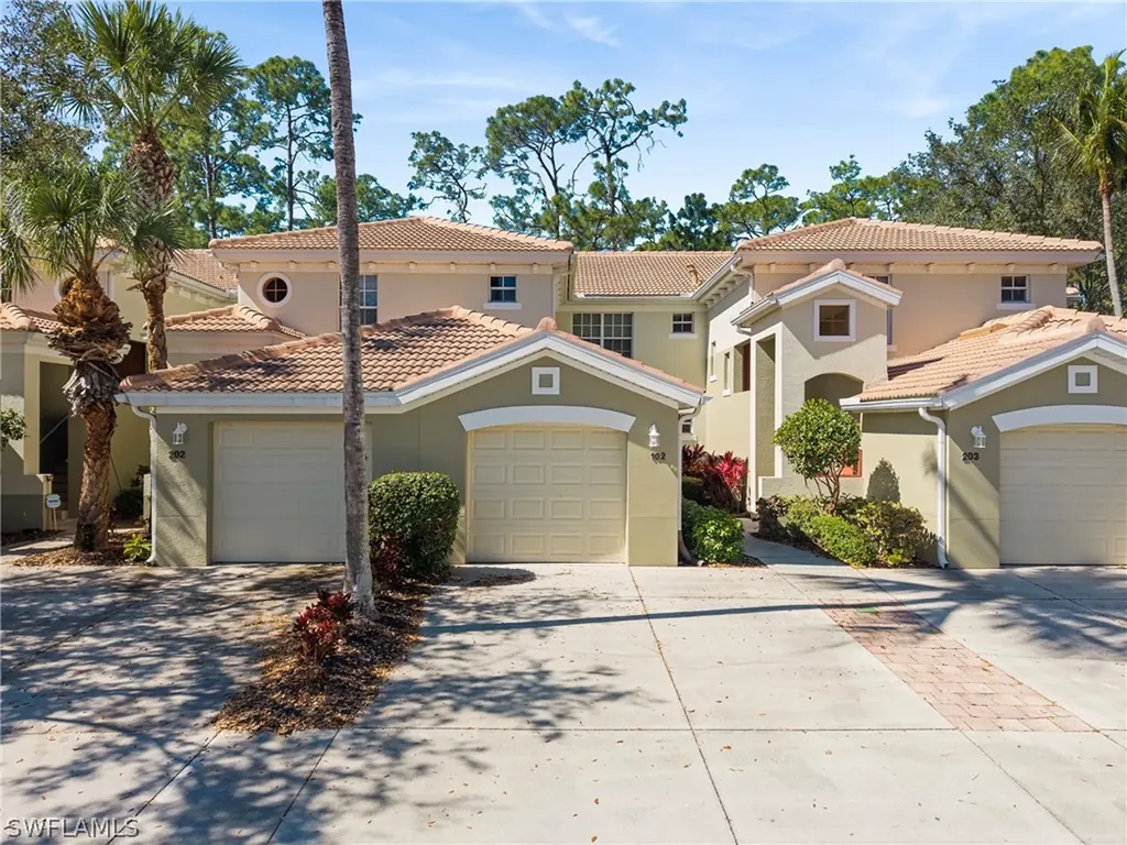1672 Tarpon Bay Drive S Naples FL 34119