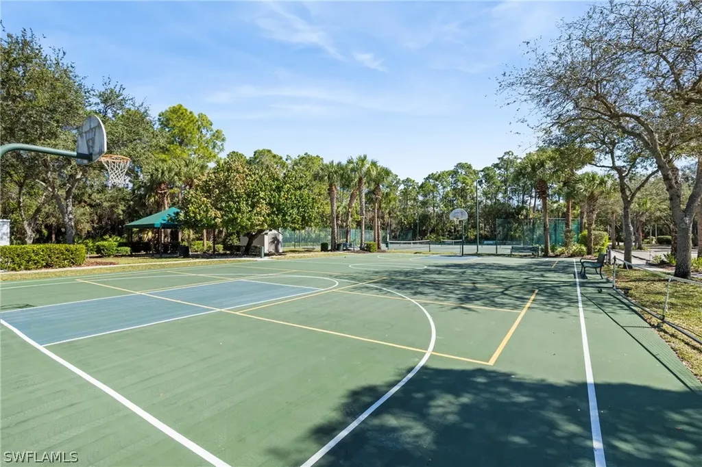 1672 Tarpon Bay Drive S Naples FL 34119