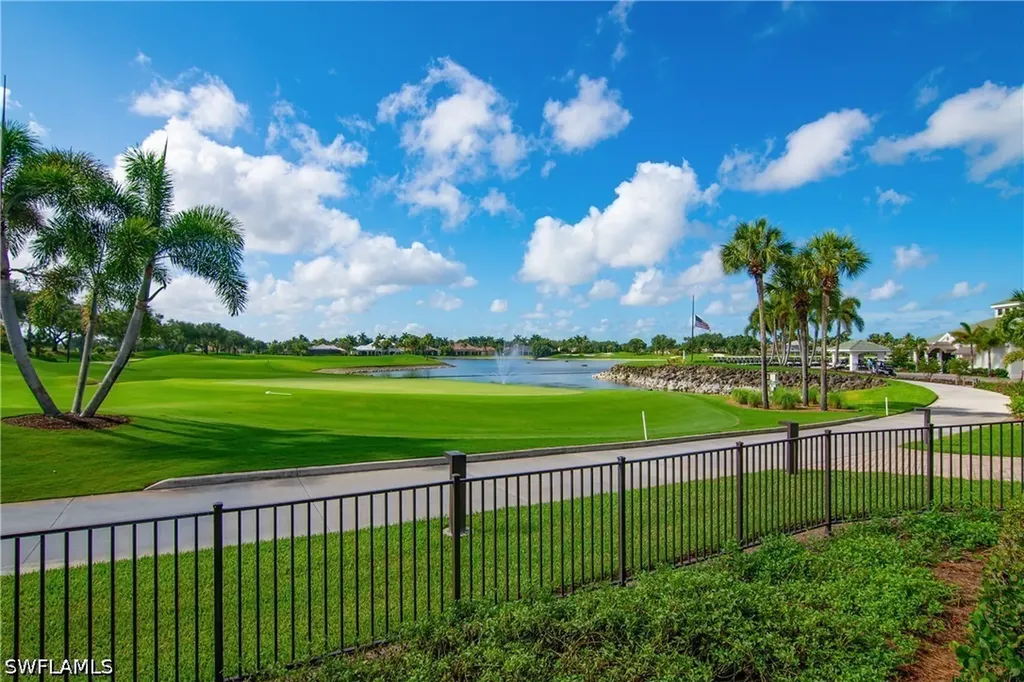 3099 Lancaster Drive Naples FL 34105