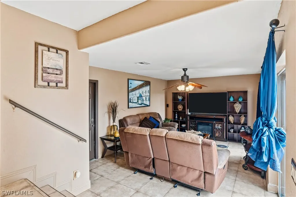 2622 SW 35th Lane Cape Coral FL 33914