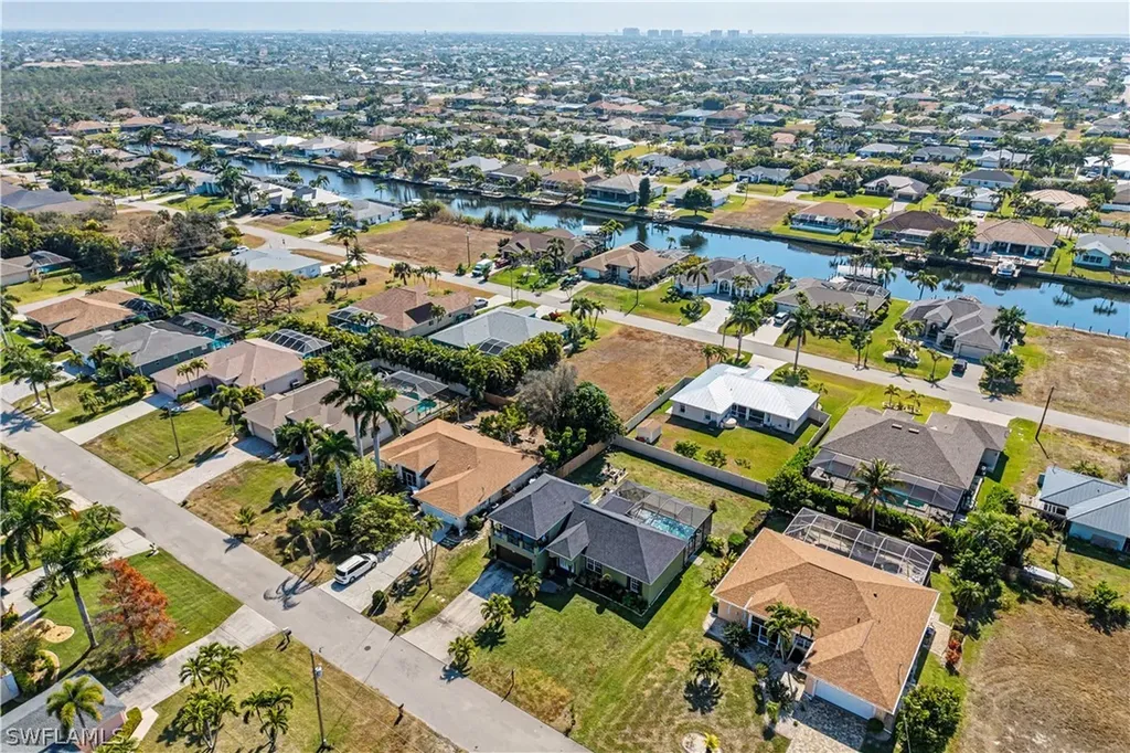 2622 SW 35th Lane Cape Coral FL 33914