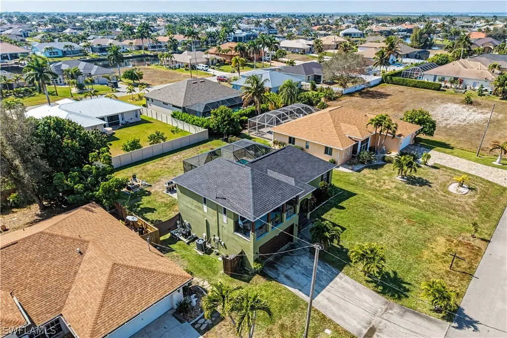 2622 SW 35th Lane Cape Coral FL 33914