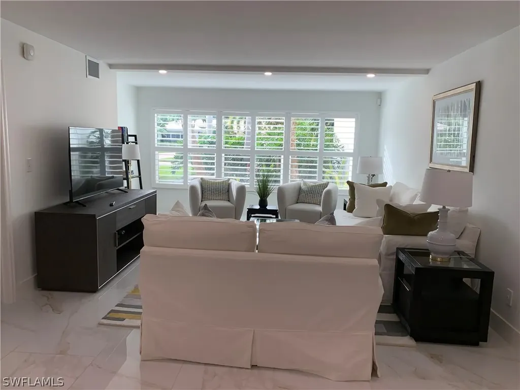 4082 Belair Lane Naples FL 34103