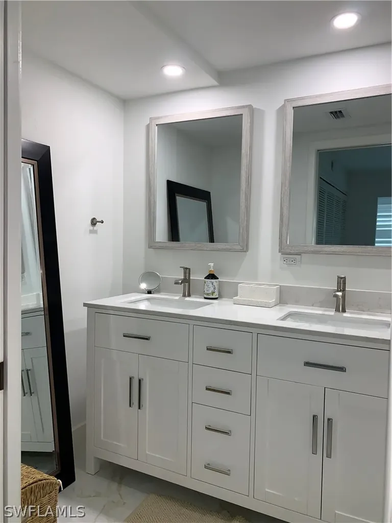 4082 Belair Lane Naples FL 34103